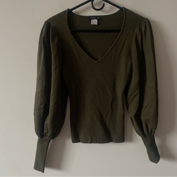 NEW Venus Puft Sleeve Sweater in Olive - Picture 7 of 12